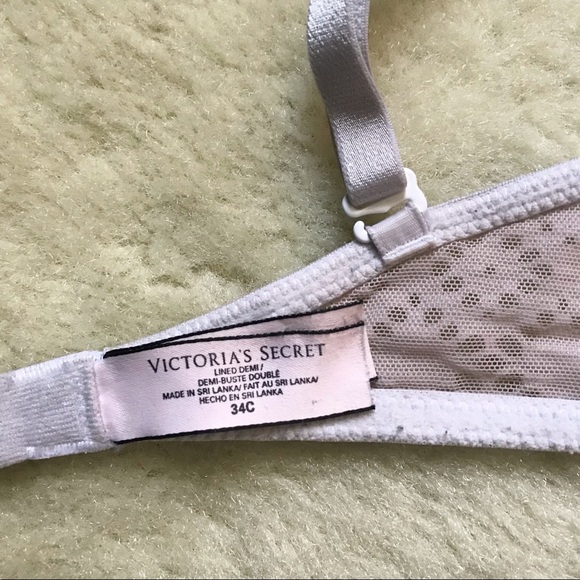 VS white lace lined demi - Picture 4 of 6